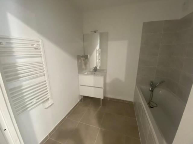Appartement location à Arrondissement de Toulon, Ollioules