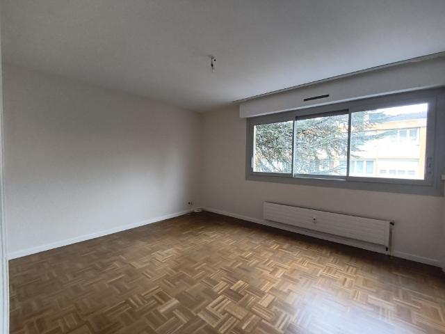 Appartement location à Saint-Étienne, Saint-etienne