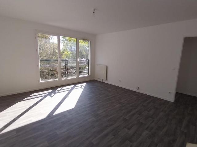 Appartement vente à Quartier des Coteaux de l'Orge, Viry-Châtillon