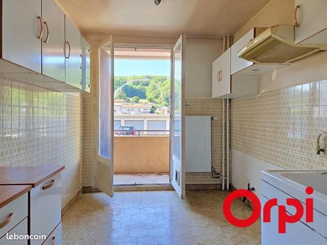 Appartement vente à La Tour-du-Pin, Bourgoin-jallieu