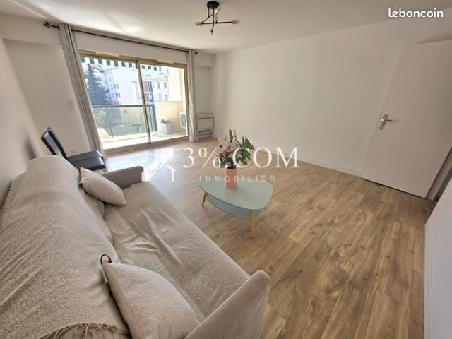 Appartement vente à Arrondissement de Draguignan, Saint-raphaël