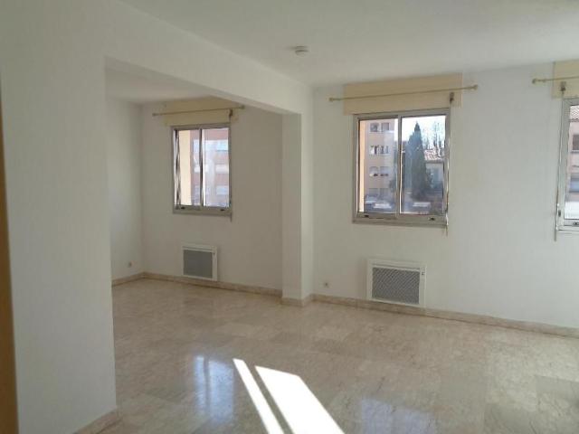 Appartement location à Arrondissement de Draguignan, Draguignan