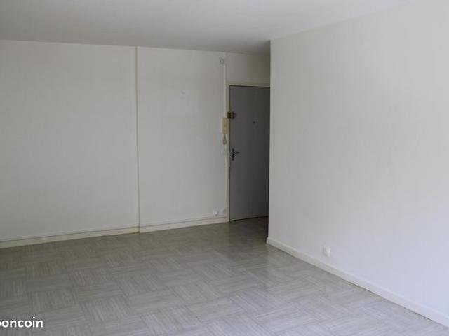 Appartement vente à Saint-Étienne, Saint-jean-bonnefonds