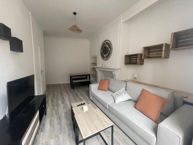 Appartement location à Le Moulin-de-la-Folie, Saint-Yrieix-la-Perche