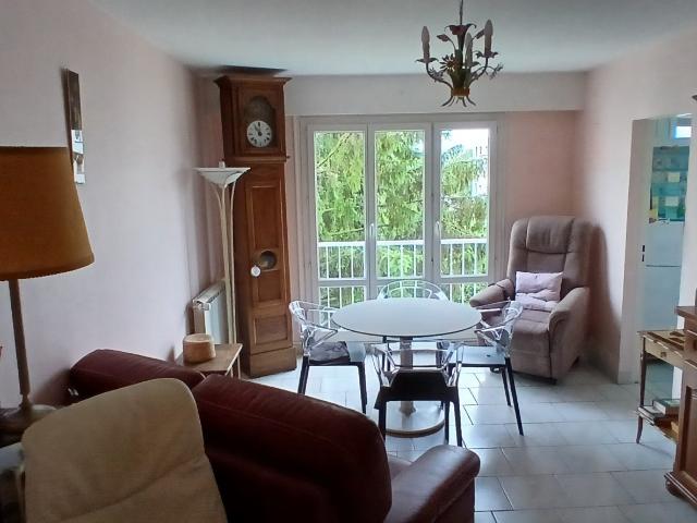 Appartement vente à Saint-Jean-de-la-Ruelle, Loiret