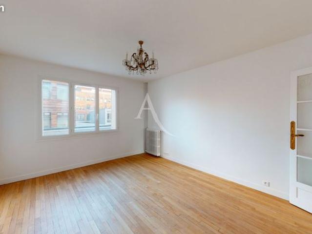 Appartement vente à Courbevoie, Hauts-de-Seine