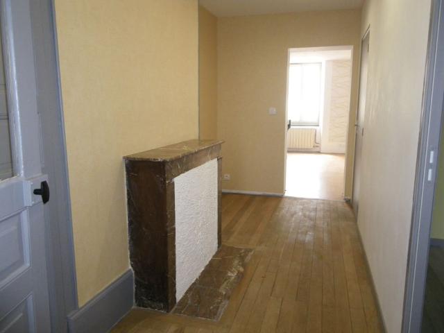 Appartement location à Moulins, Neuvy