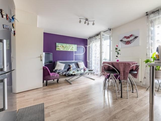 Appartement vente à Le Val Pompadour, Valenton