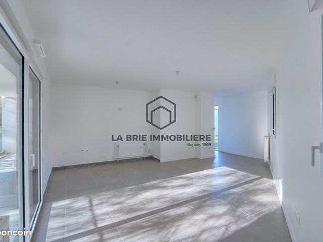 Appartement vente à Melun, Rubelles