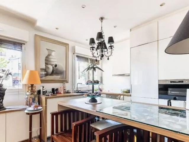 Appartement vente à La Garenne-colombes, Hauts-de-Seine