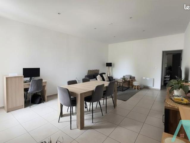 Appartement vente à Arrondissement de Toulon, Signes
