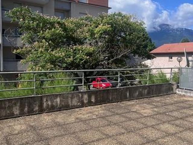 Appartement vente à Saint-Martin-d'Hères, Isère