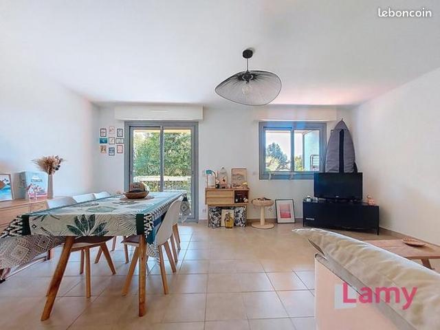 Appartement vente à Aix-en-Provence, Aix-en-provence