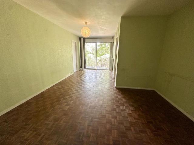 Appartement vente à Résidence de la Theuillerie, Ris-Orangis