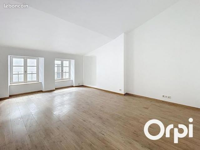 Appartement vente à Saint-Flour, Saint-flour