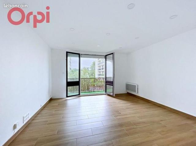 Appartement vente à Évry, Yerres