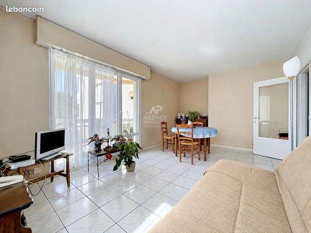 Appartement vente à Saint-Germain-en-Laye, Croissy-sur-seine