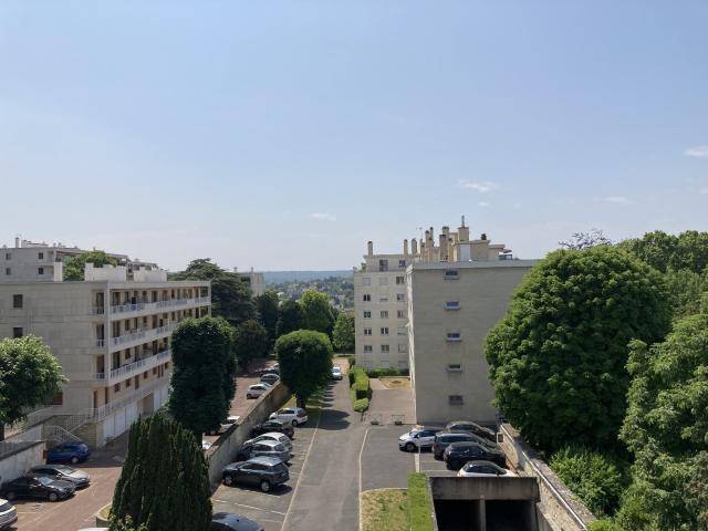 Appartement location à Saint-Germain-en-Laye, Saint-germain-en-laye