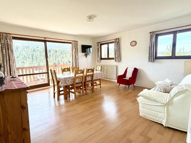 Appartement vente à Grasse, Gréolières