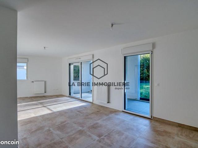 Appartement vente à Melun, Rubelles