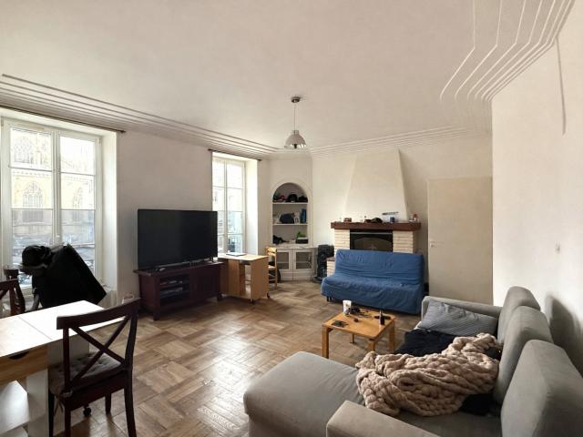 Appartement vente à Mayenne, Evron