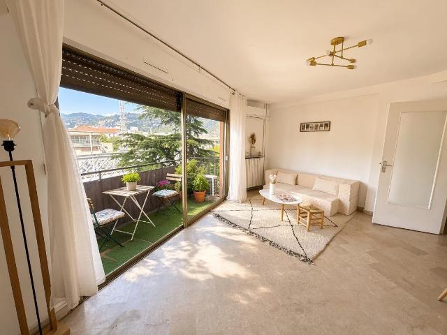 Appartement vente à Saint-Roch, Nice