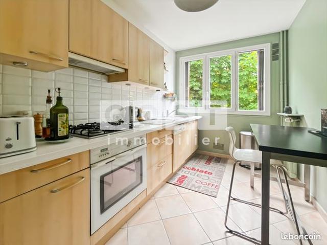 Appartement vente à Bois-colombes, Martinique