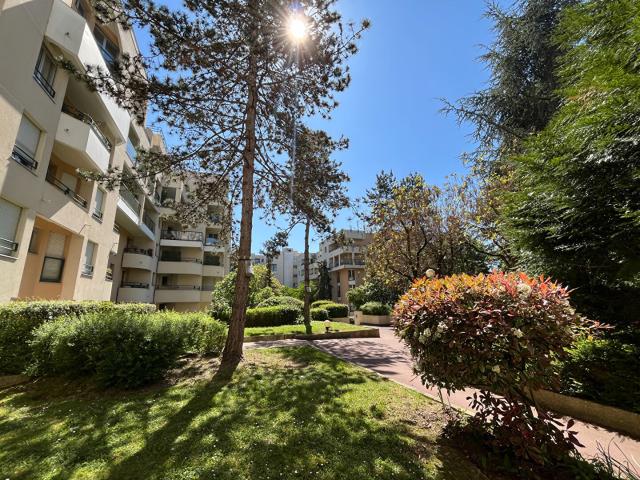 Appartement vente à Nanterre, Suresnes