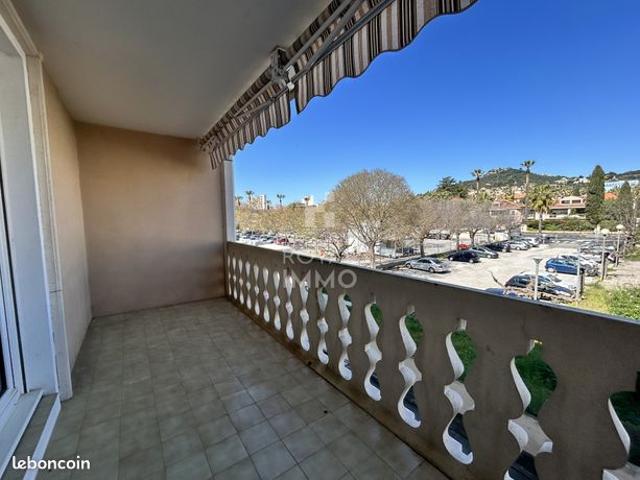 Appartement vente à Arrondissement de Toulon, Hyères