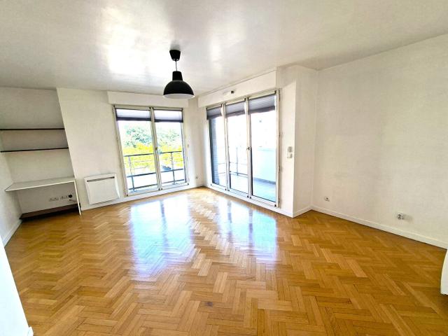 Appartement vente à Quartier La Ferme / Les Îles / Les Chartreux, Issy-les-Moulineaux