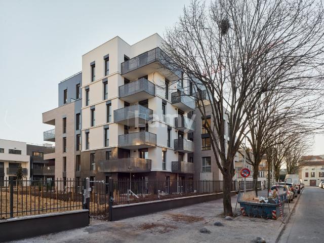 Appartement location à France métropolitaine, La Courneuve