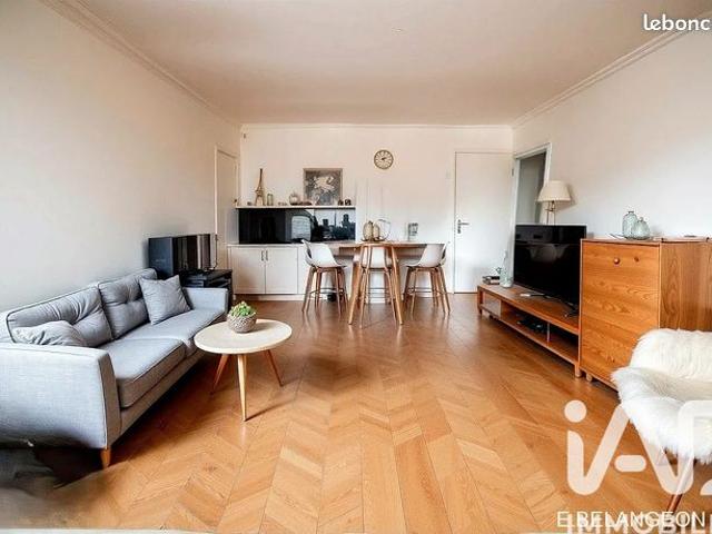 Appartement vente à Courbevoie, Martinique