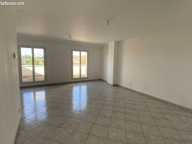 Appartement vente à La Flèche, Bousse