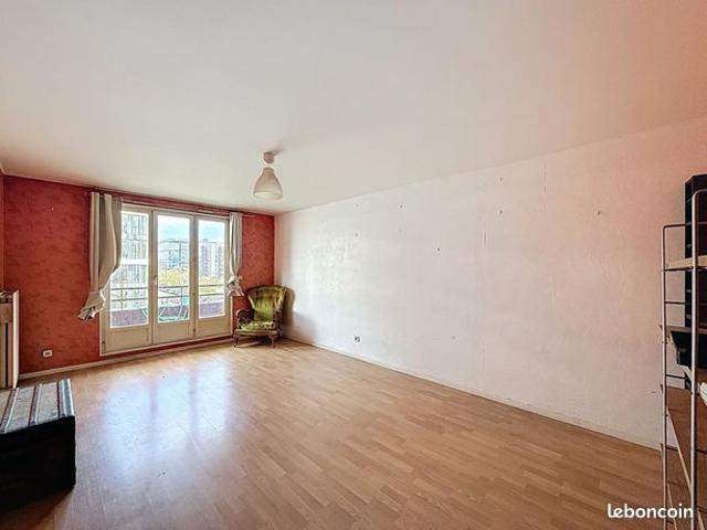 Appartement vente à Versailles, Montigny-le-bretonneux