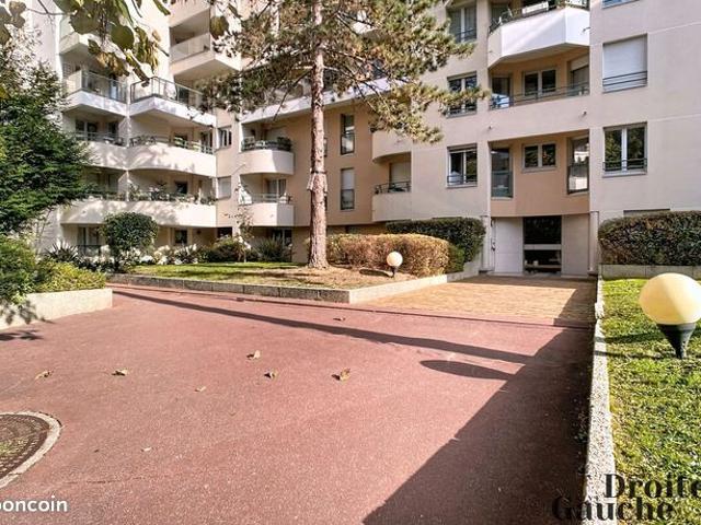 Appartement vente à Nanterre, Saint-cloud