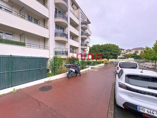 Appartement vente à La Source - Pointe du Lac, Créteil
