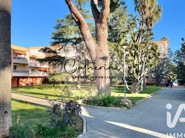 Appartement vente à Arrondissement de Toulon, Hyères