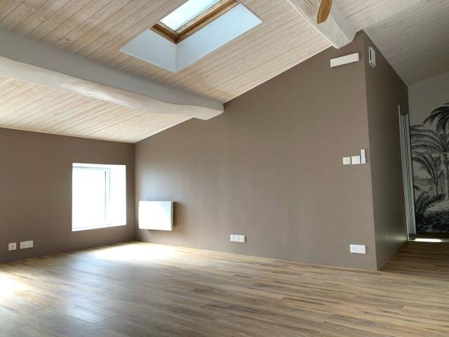 Appartement location à Cité des Jonquières, Ancône