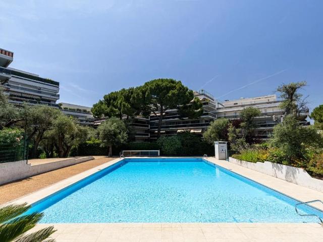 Appartement vente à Grasse, Antibes