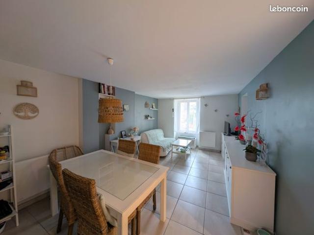 Appartement vente à La Ferté-Alais, Essonne