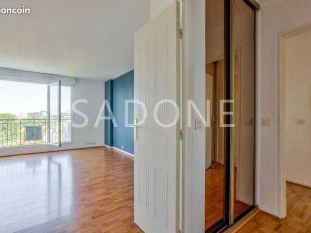 Appartement vente à Issy-les-Moulineaux, Hauts-de-Seine
