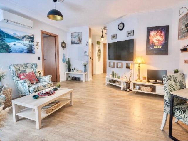 Appartement vente à Arrondissement de Draguignan, Saint-raphaël