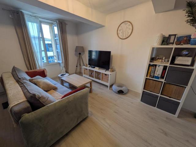 Appartement location à Brignoles, Saint-maximin-la-sainte-baume