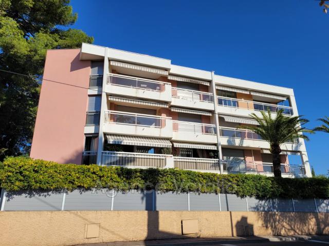 Appartement location à Le Ponteil, Antibes