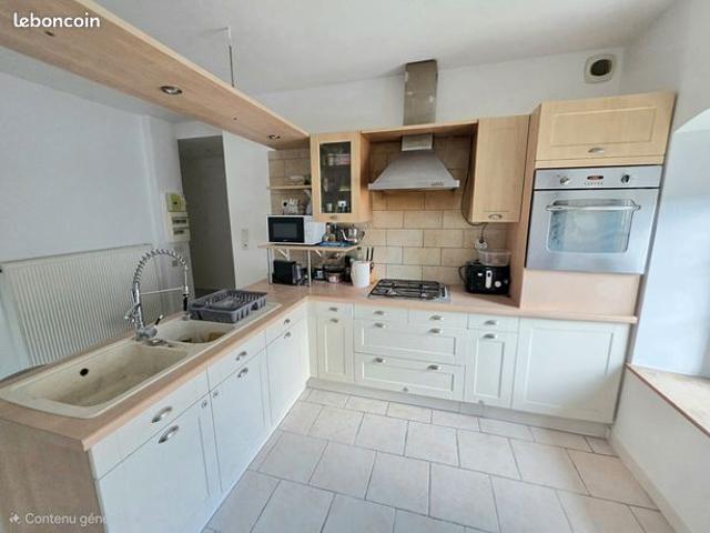Appartement vente à La Cluse-et-Mijoux, Doubs