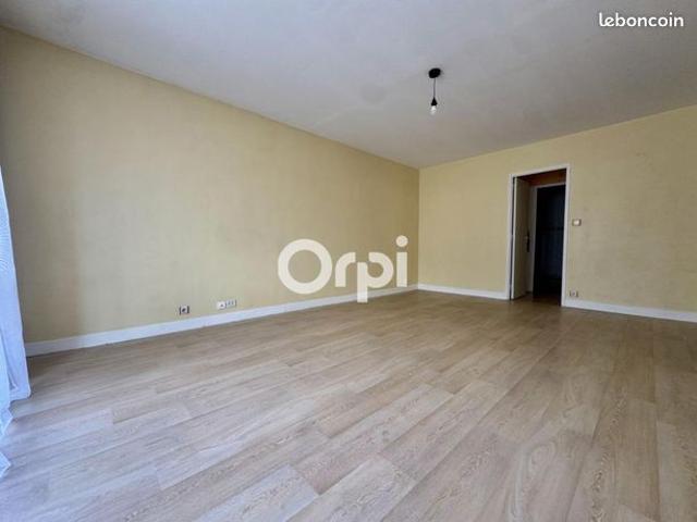 Appartement vente à Saint-Quentin, Saint-quentin