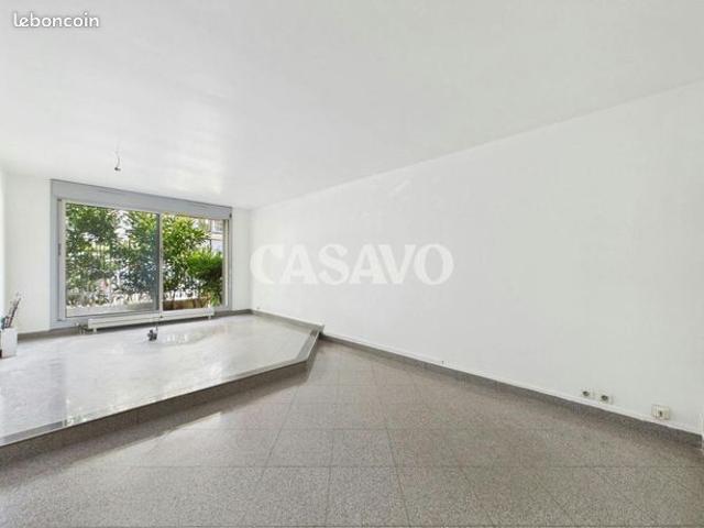 Appartement vente à Issy-les-Moulineaux, Hauts-de-Seine