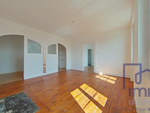Appartement vente à Colline des Pères, Saint-Étienne