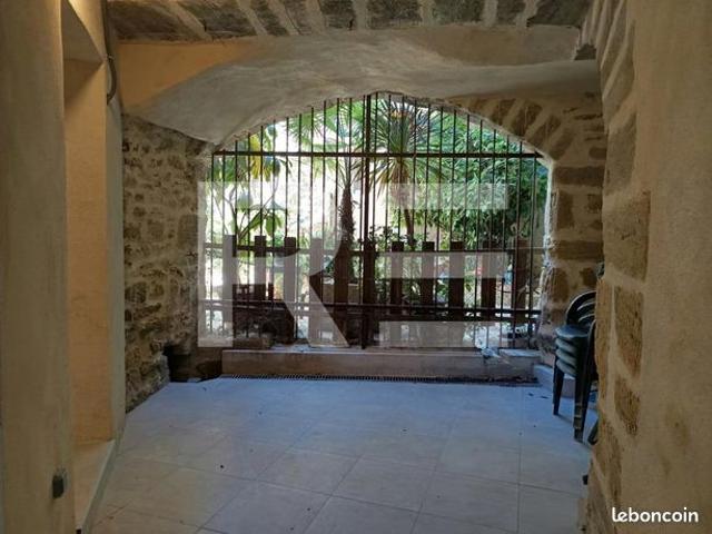 Appartement vente à Nîmes, Aubais