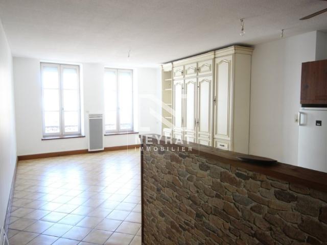 Appartement location à Louhans-Châteaurenaud, Louhans